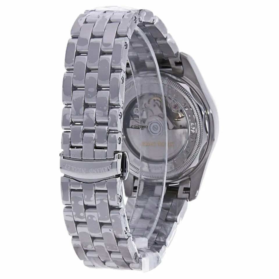 watches-224690-17361671-asm1oxjgjydpm02d8dug1n0h-ExtraLarge.webp