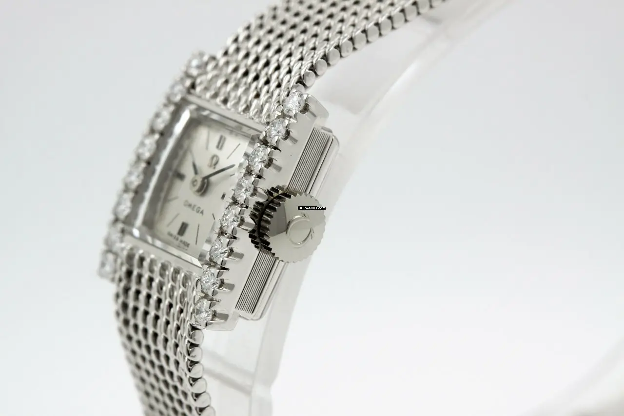 watches-238490-18648675-liw1yld3vkk45vgyp0zclike-ExtraLarge.webp