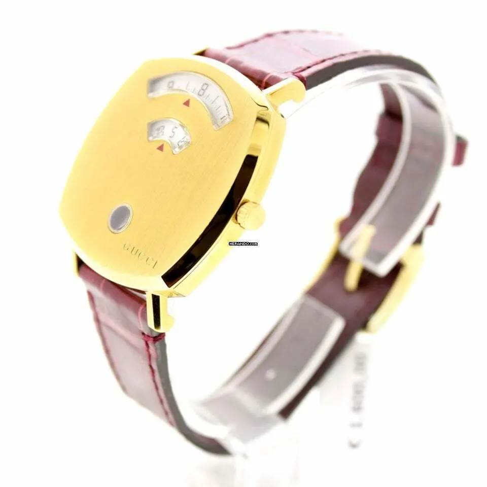 watches-239492-18750367-w8j2c7nyyj6yiix38zofesca-ExtraLarge.webp