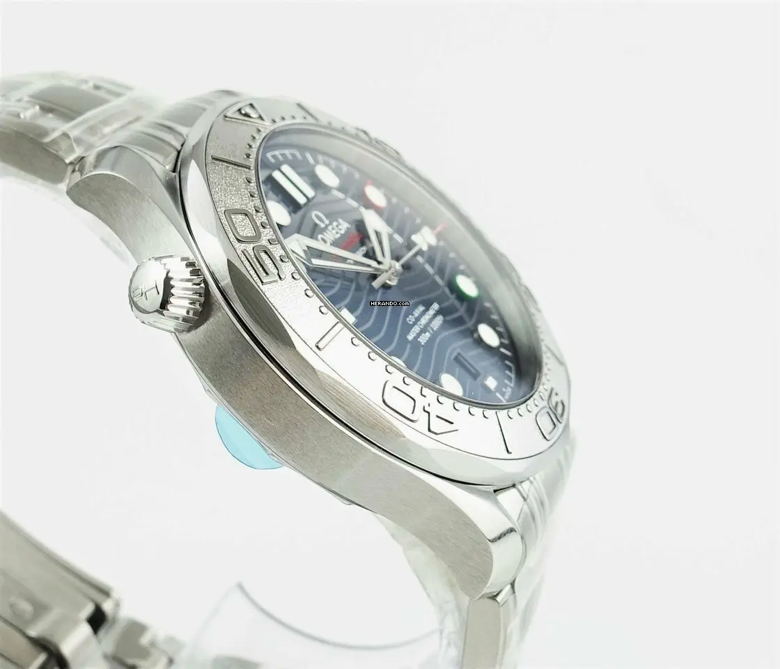 watches-253772-20017467-ox464qqqah3lw7uoiawexihz-ExtraLarge.webp