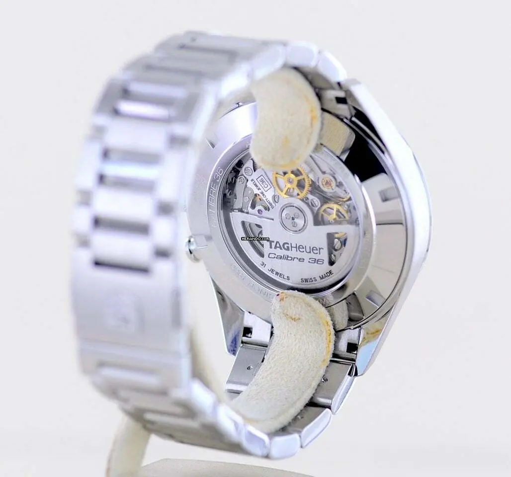 watches-262234-20753016-6urnghtvyfxyet33mvyslf19-ExtraLarge.webp