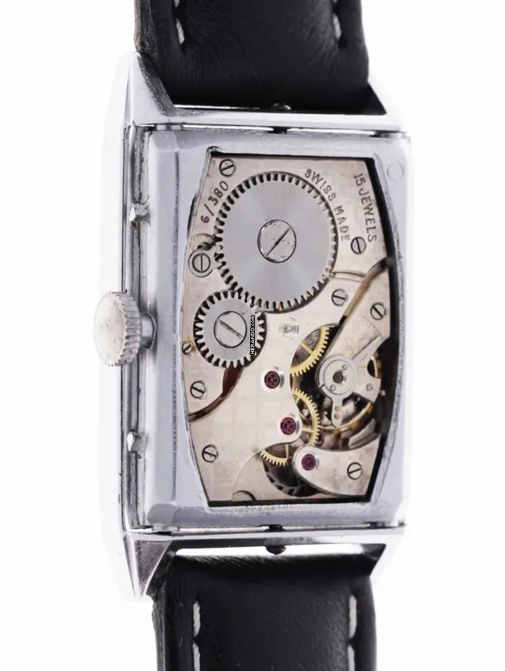 watches-265018-18595408-5tb5m301ccdpi1jrguusjszl-ExtraLarge.webp