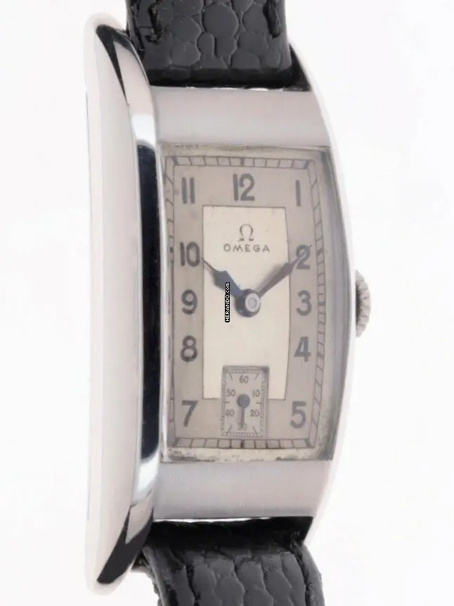 watches-275601-22108600-rtc138v8ddf82lxhes7xpb5l-ExtraLarge.webp