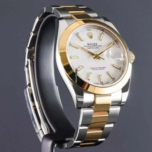 watches-280413-22571120-aewlcp73bp1iwvzsfockpcoc-ExtraLarge.webp