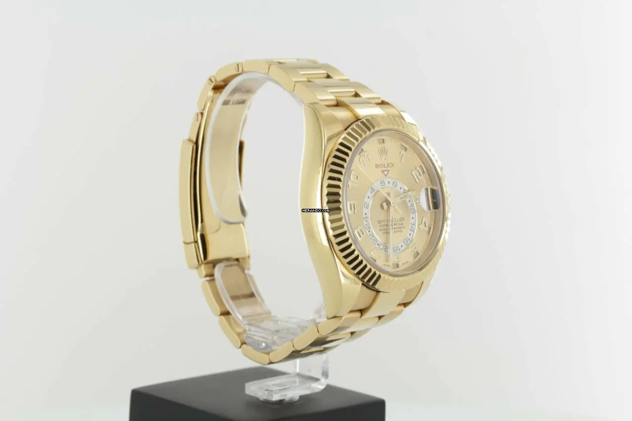 watches-281074-22653251-z74kl7ub7d8m1zl5s9o8jfwr-ExtraLarge.webp