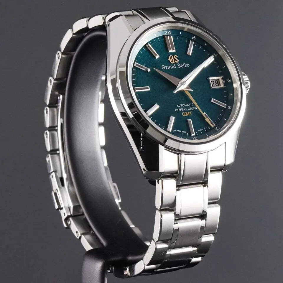 watches-281418-22694205-5fkv8zdnzbxdpu1ldugjpm0y-ExtraLarge.webp