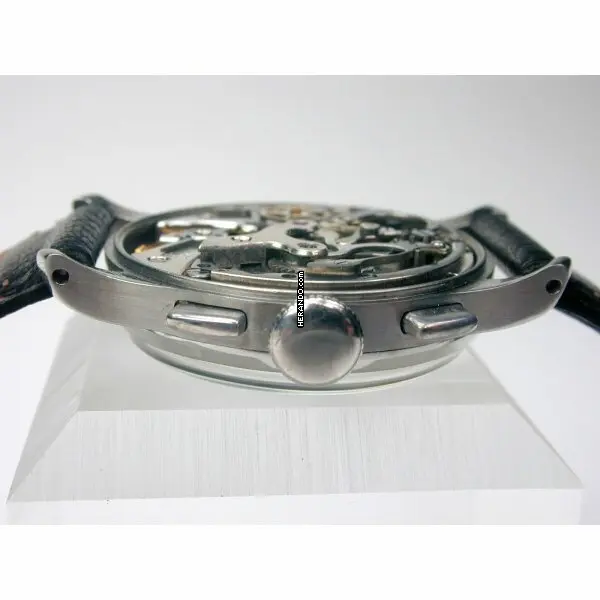 watches-28163-3442877-oaraes10t1yoewuk6j004ibz-ExtraLarge.webp