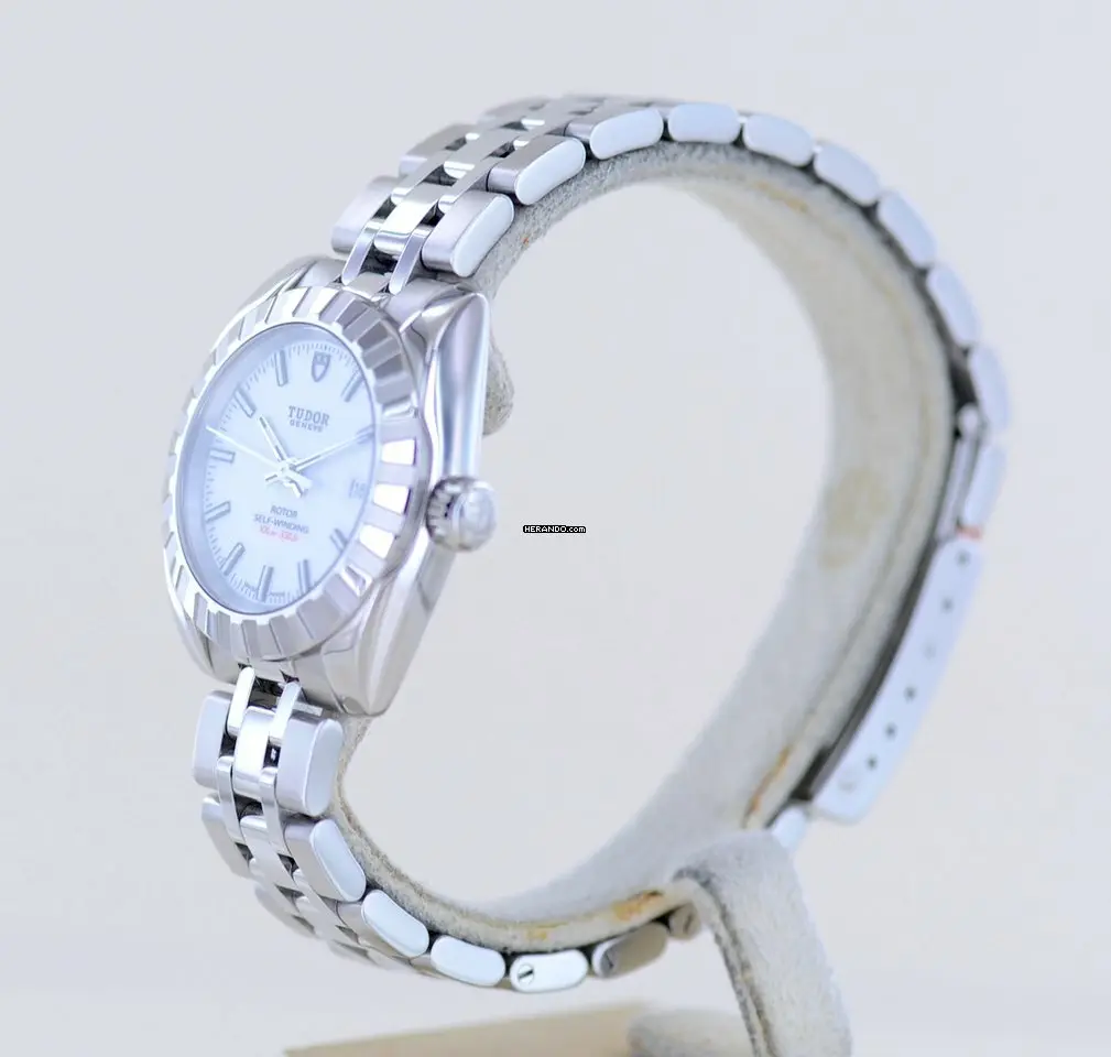 watches-281846-22763005-bqskt8yj9g1k54pypk1bgd10-ExtraLarge.webp