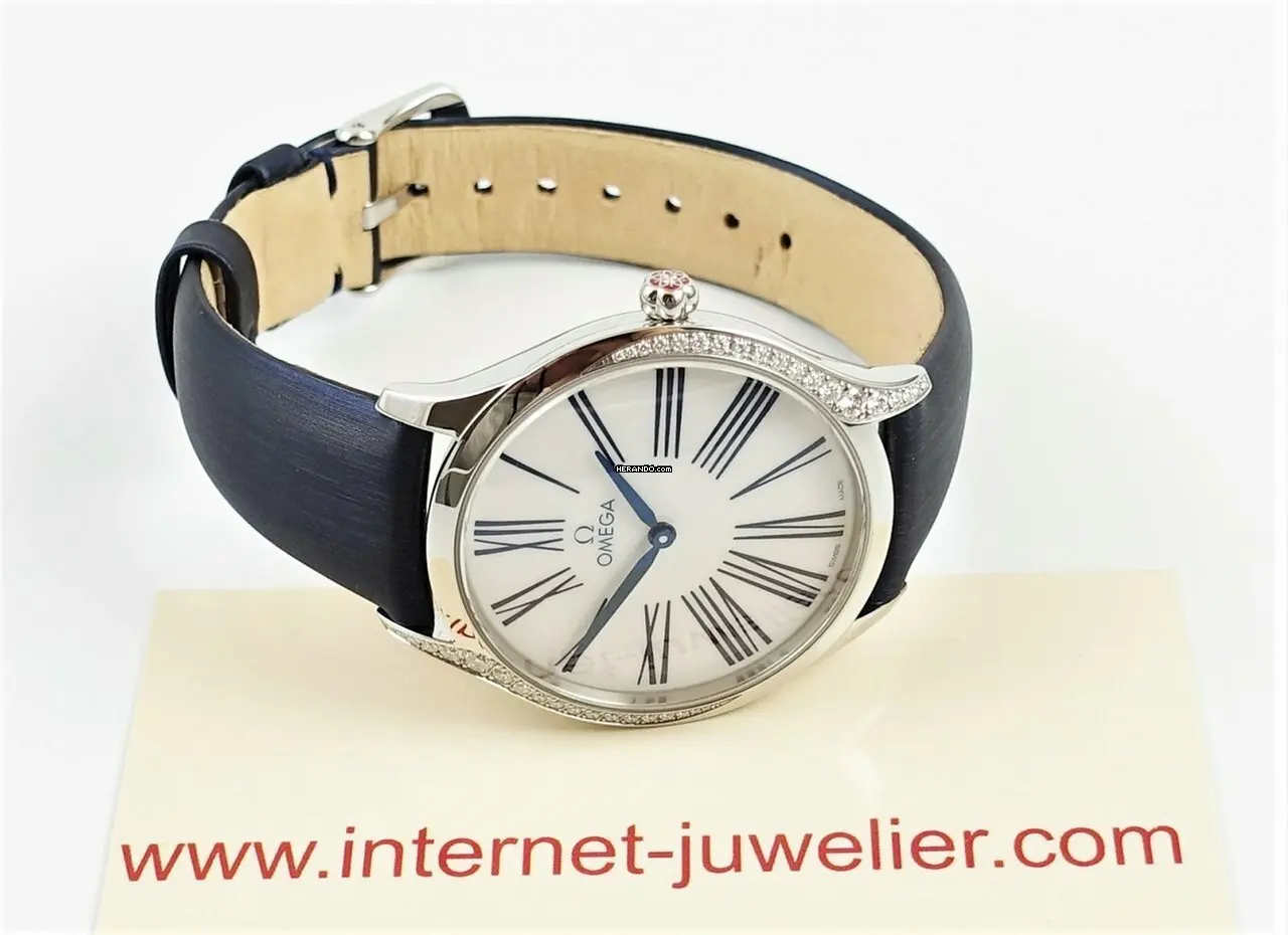 watches-282358-22815329-tx573b6z63uadv7jg55jchwb-ExtraLarge.webp