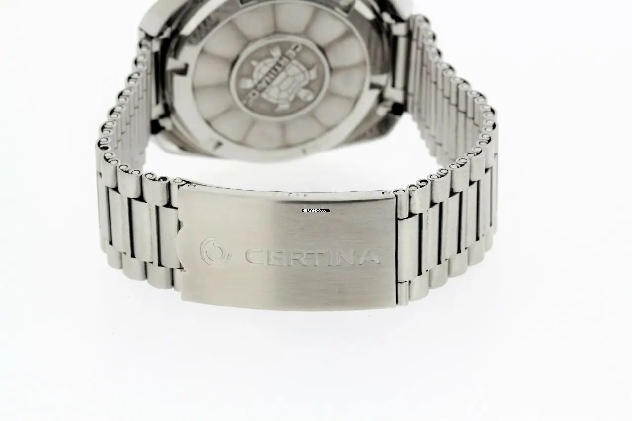 watches-282678-18991821-9426lx3yrskhp69a73ih6u7m-ExtraLarge.webp