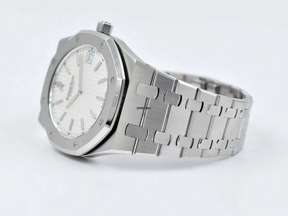 watches-283977-23019149-b3fjqdghqwbgb43gizk23271-ExtraLarge.webp