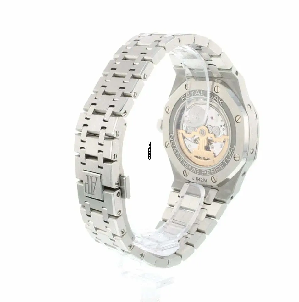 watches-285458-23132344-3zwou75vlkrhs07754yzi2mb-ExtraLarge.webp