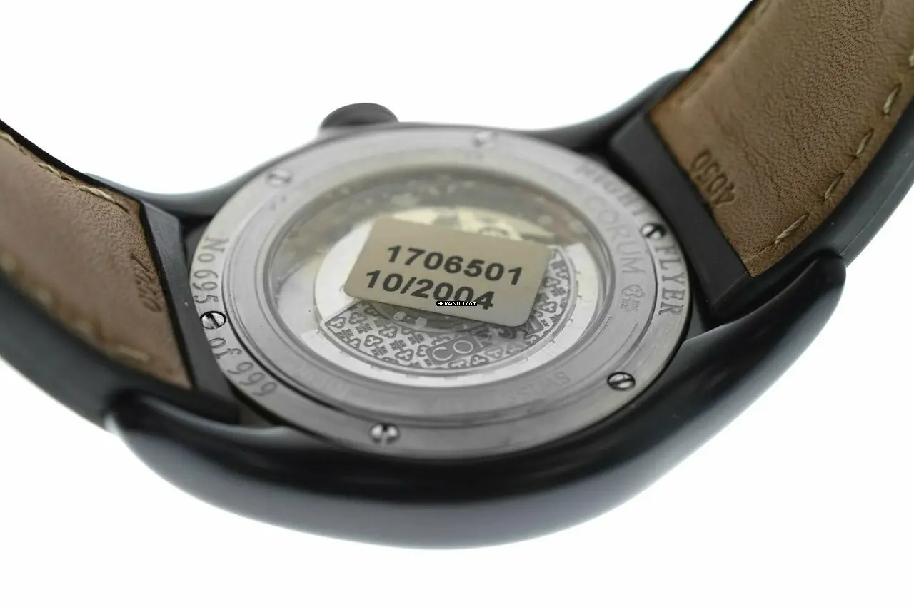 watches-285533-23211255-jt1zuqwpippcapne1z64341c-ExtraLarge.webp