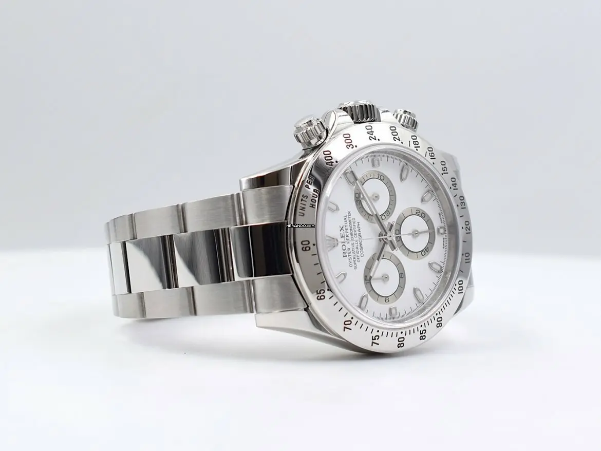 watches-288350-23590392-nx6b8gf2klo2951sw8kshlec-ExtraLarge.webp