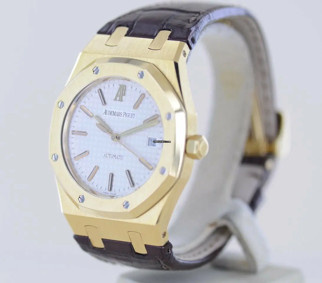 watches-289142-23624481-af8rej25fnna9r40innguwna-ExtraLarge.webp