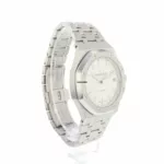 watches-290564-23818492-v4qj410cn2vch5vo97o5x672-ExtraLarge.webp