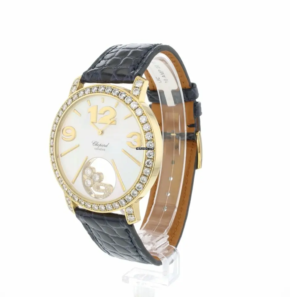 watches-291881-23886366-sucatrgfkfzylnbb62a1rar7-ExtraLarge.webp