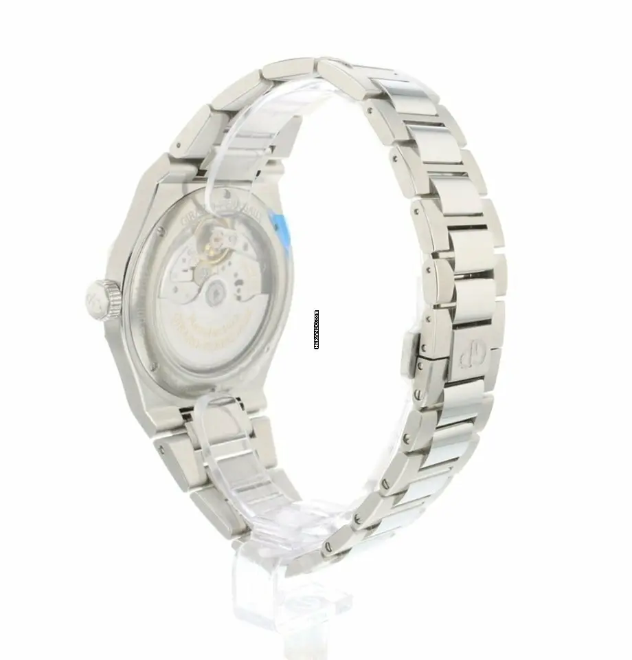 watches-293770-24113894-guymax60j9su8e1165n0hulc-ExtraLarge.webp