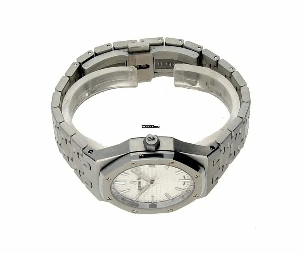 watches-301992-25232950-e6qq02vklpurt9p4xbbjw6d8-ExtraLarge.webp