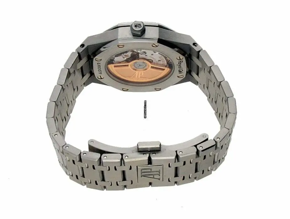 watches-301992-25232950-ik8ot73m547kzgzj7h8sfdib-ExtraLarge.webp