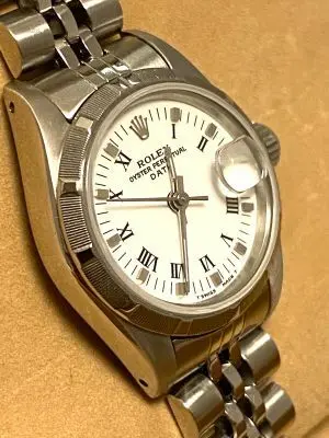 watches-302220-4330c365-058b-4063-8fe0-5841e61bc0771.webp