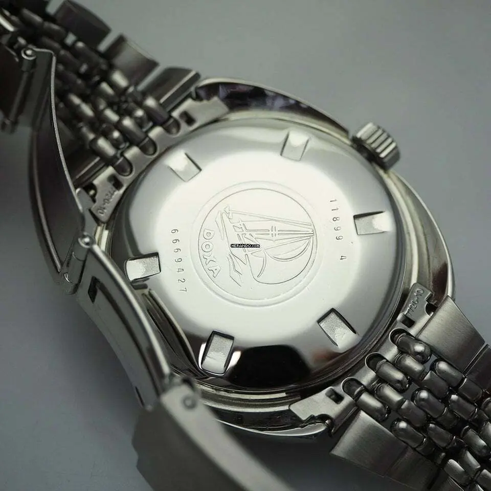 watches-302369-25290605-p4cz8teb959lpaw7uggmo0dn-ExtraLarge.webp