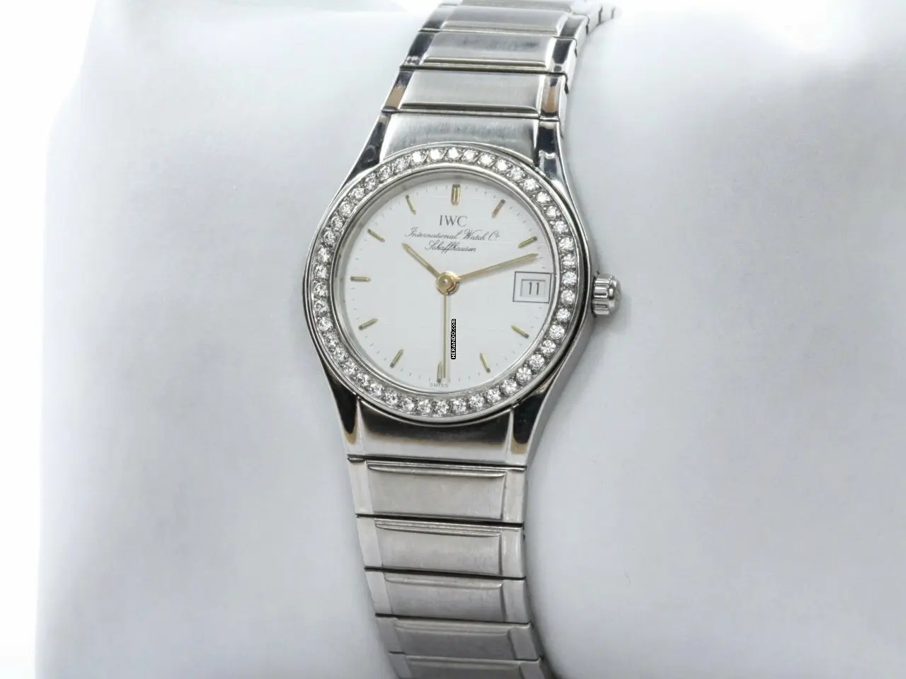 watches-303376-25375279-w52h80kvn5cf9bi8psbp3vra-ExtraLarge.webp