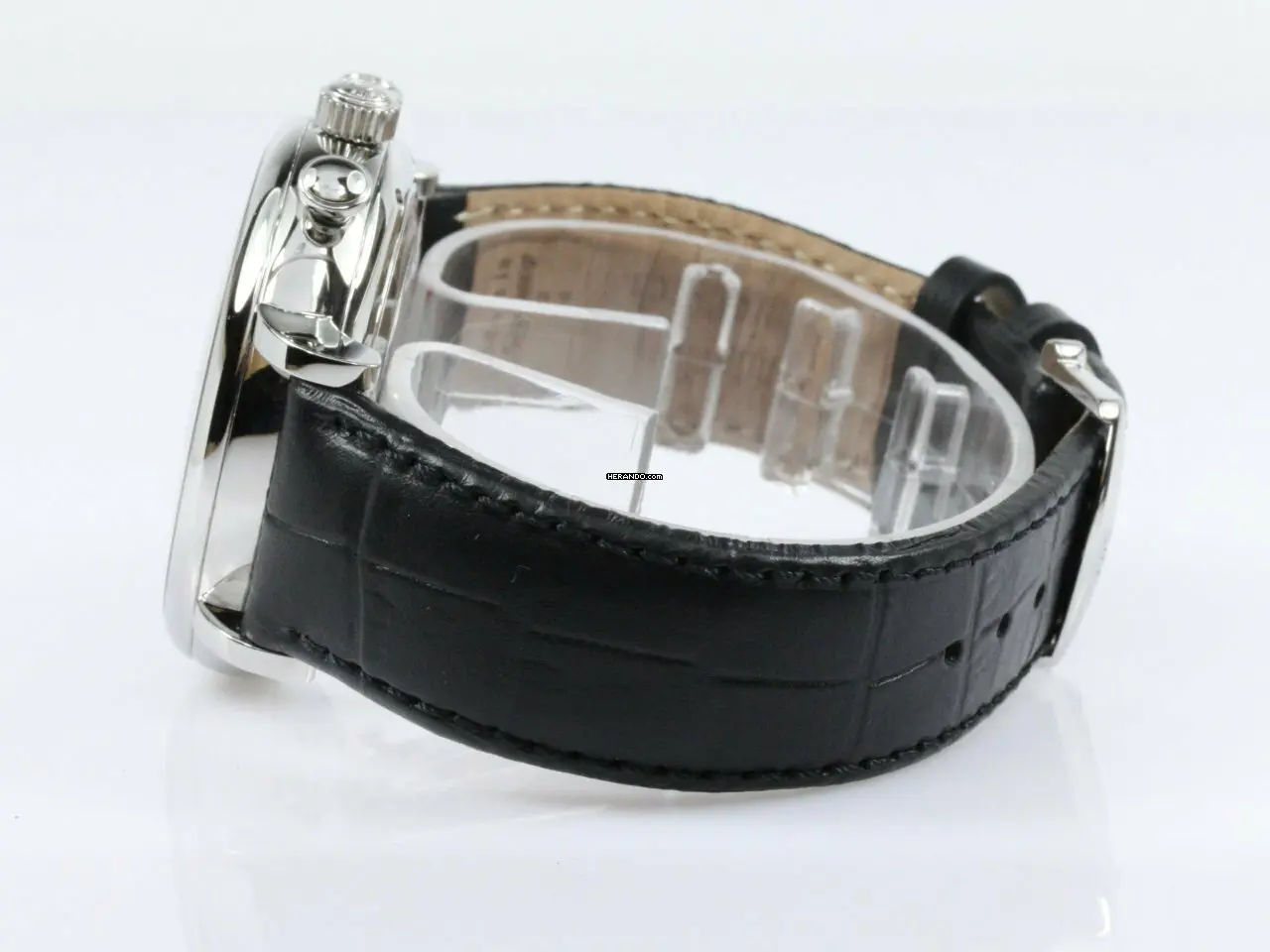 watches-304534-25516031-n34onp7occ2g34cv7g4aph35-ExtraLarge.webp