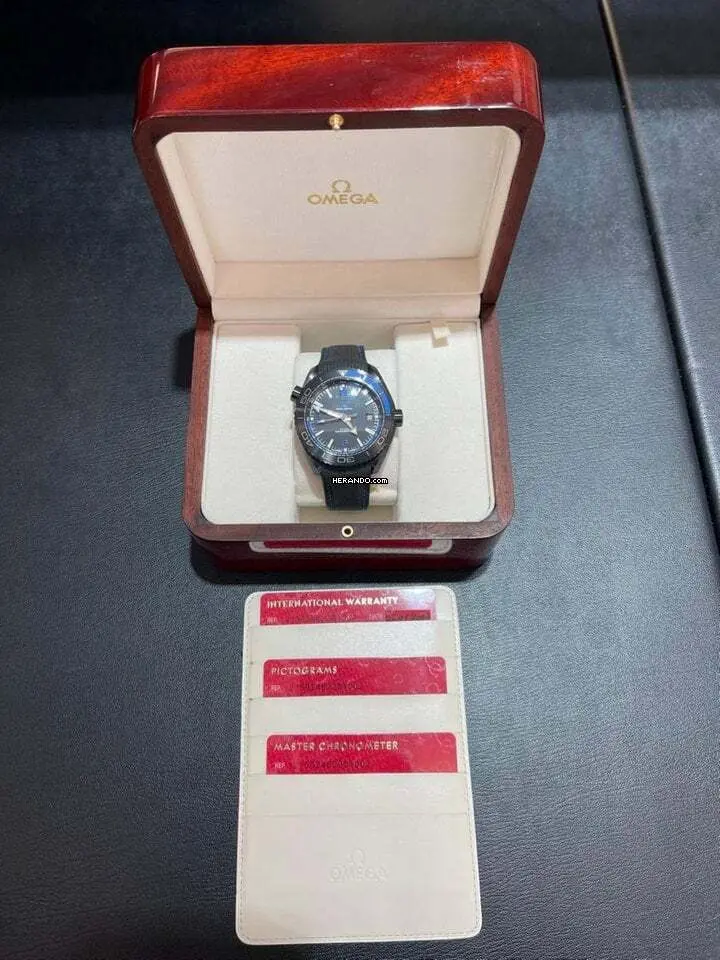 watches-305484-25682984-f82ljuih080b4xm0w016hw22-ExtraLarge.webp