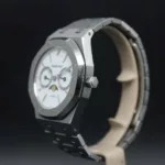 watches-305756-25750384-6yome1gm3kk73kjx26von0df-ExtraLarge.webp