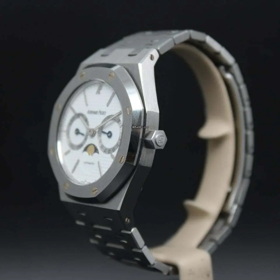 watches-305756-25750384-6yome1gm3kk73kjx26von0df-ExtraLarge.webp