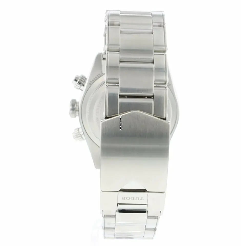 watches-305809-25763623-of6is82t5uiqeq1dqt1sftd3-ExtraLarge.webp