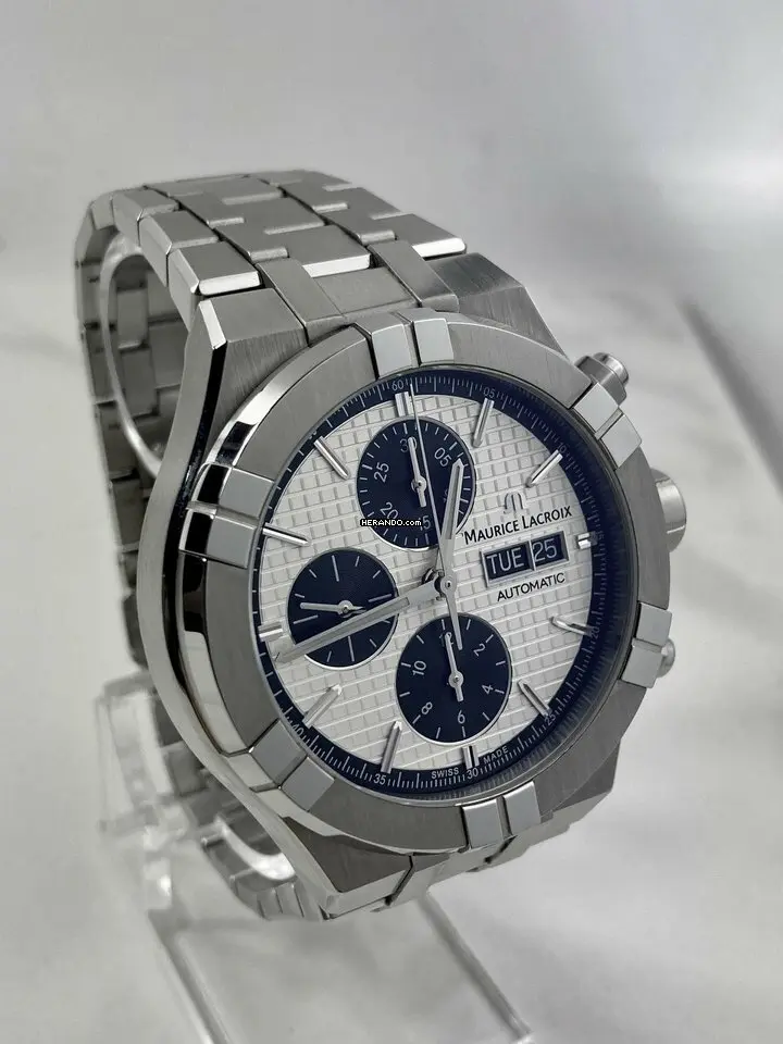 watches-307444-25922579-m6kh0gpcjg3064hel09utcbi-ExtraLarge.webp