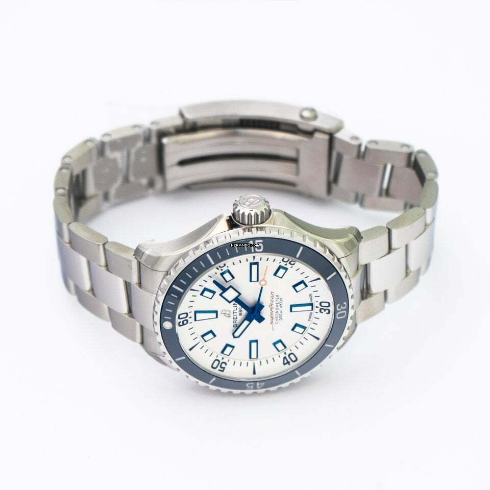 watches-307528-25917421-fh5dyw5q4q8m6flqxxft4odn-ExtraLarge.jpg