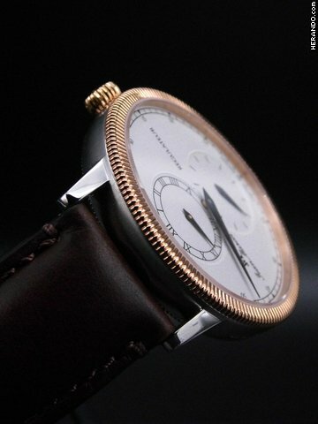 watches-307604-25950624-o1chtdmhci774m4u0trq9jys-Large.jpg