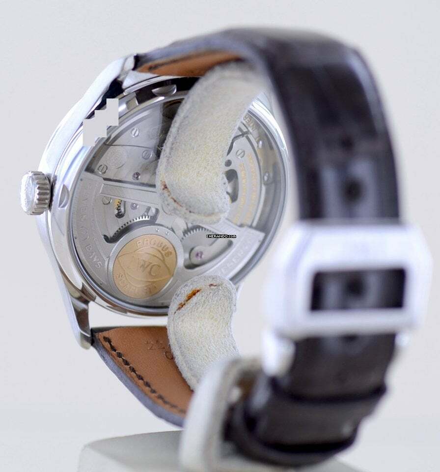 watches-309306-26171112-pzlxnlv23mzaj710mmoey6uh-ExtraLarge.jpg