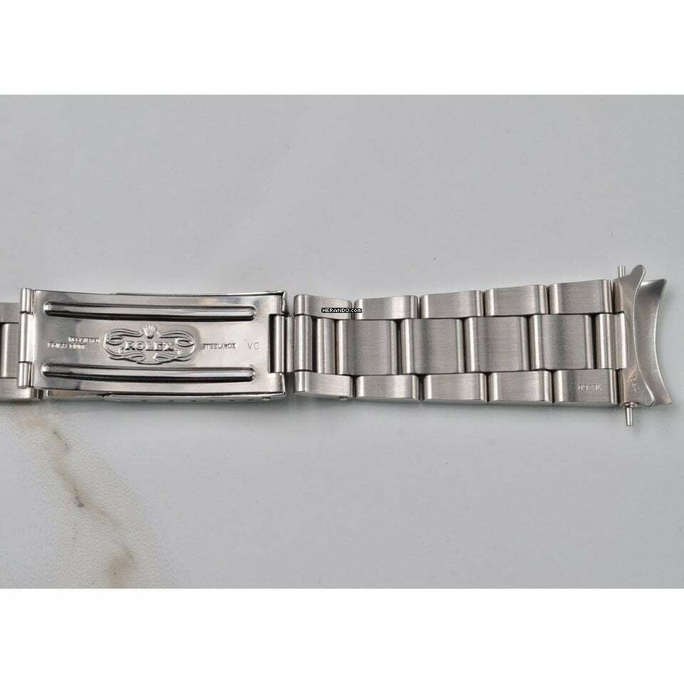 watches-309597-26211088-aggz2hvg2jjun53r80o3kscs-ExtraLarge.jpg