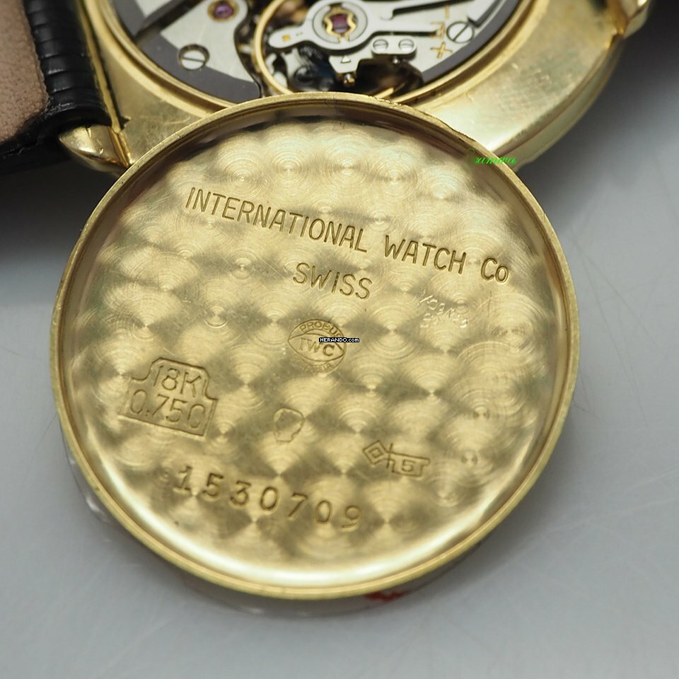 watches-309894-26269936-vkap974lpv6whk9waxh3608b-ExtraLarge.jpg