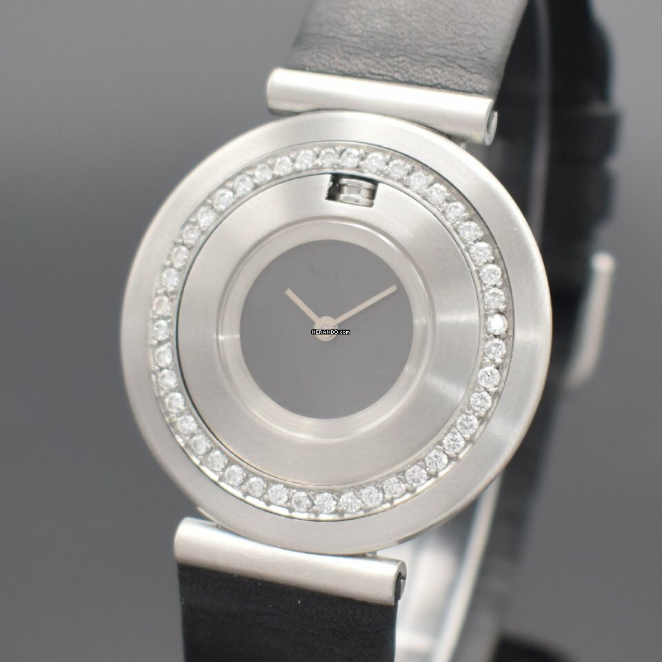 watches-309962-26258896-wrl6p0mn7ryj0mue3l75sbou-ExtraLarge.jpg