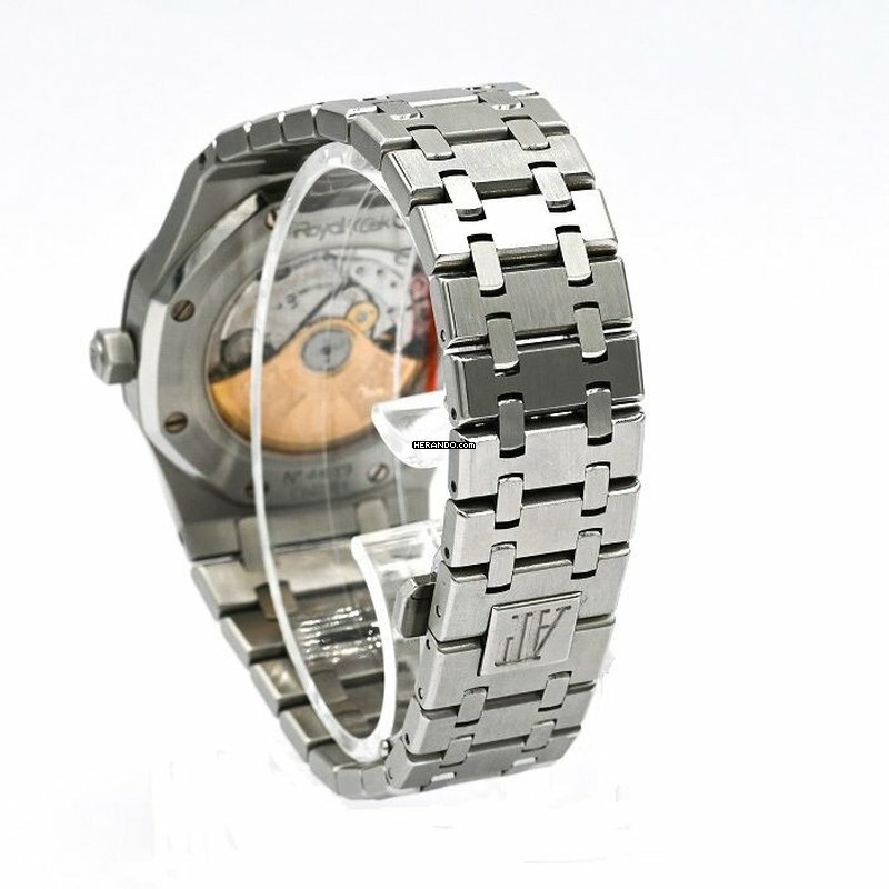 watches-310952-26392005-uyasno8kkybprqqrulbdkv9c-ExtraLarge.jpg