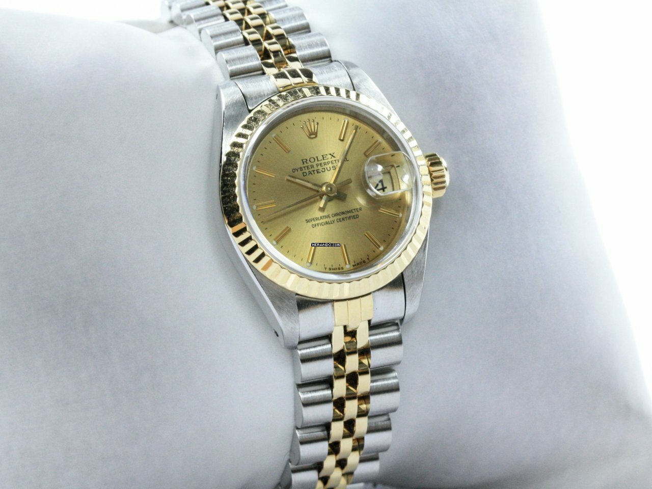 watches-311942-26511716-u7n3m4z9sywlqx2mmrq6zjju-ExtraLarge.jpg