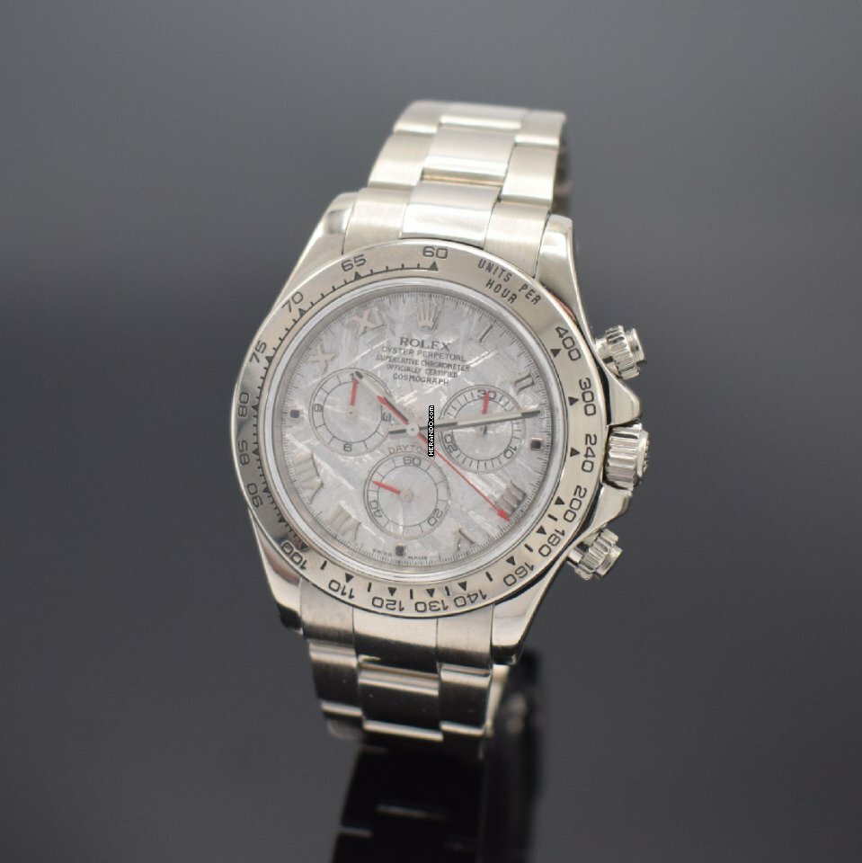 watches-312215-26555181-slqccxhpoinm9cyjm62rpc2n-ExtraLarge.jpg