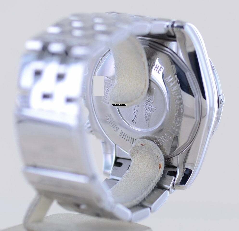 watches-312703-26646035-cgjke9hkrk5eswp1cw70updc-ExtraLarge.jpg