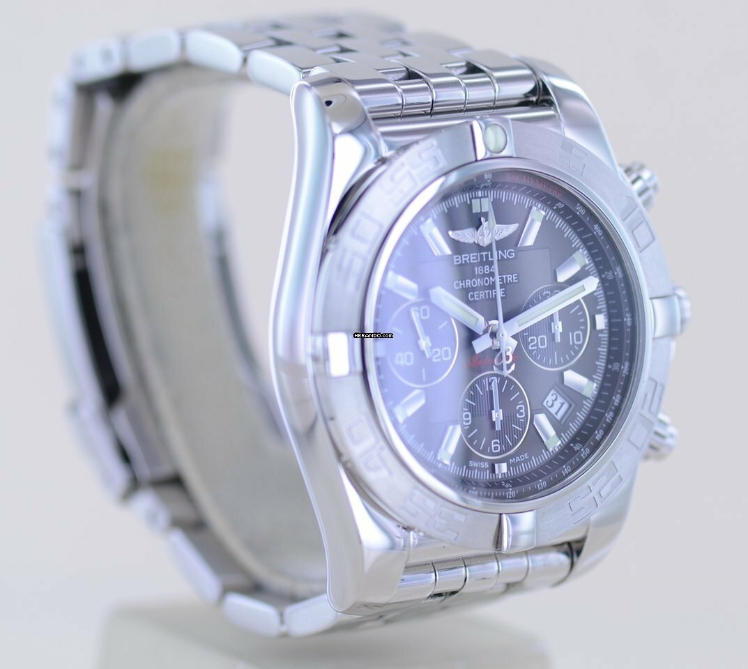 watches-312703-26646035-k17efzy43wd17fm6tn7r4gs7-ExtraLarge.jpg