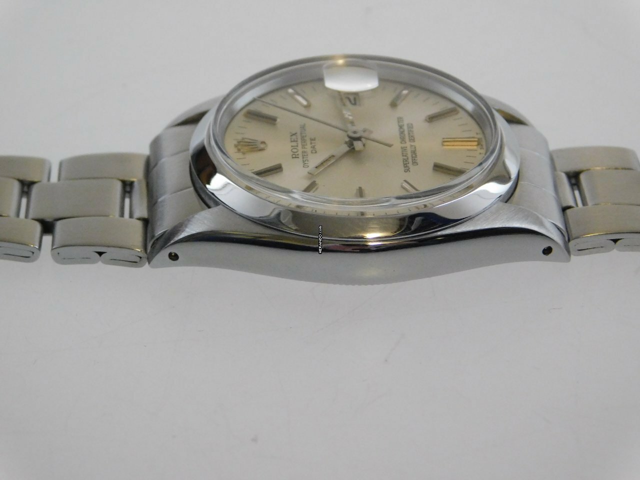 watches-313128-26705221-67g9i9zybgs9j7wf29dgxf75-ExtraLarge.jpg