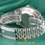 watches-313445-26735192-bkweim3ynp8uqsn78uocuwmi-ExtraLarge.jpg