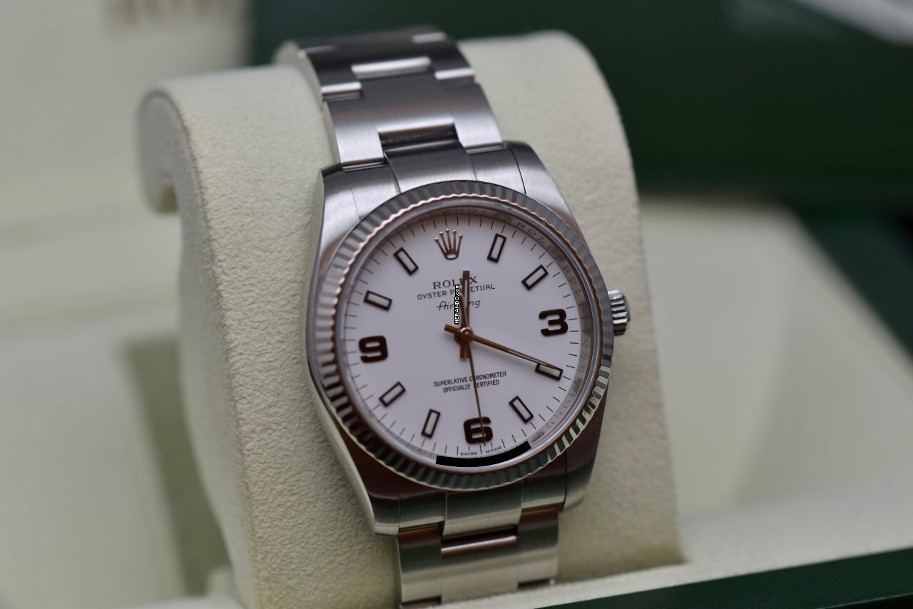 watches-313875-26821381-nvjg1lwy0fjh5q996ba4as5r-ExtraLarge.jpg