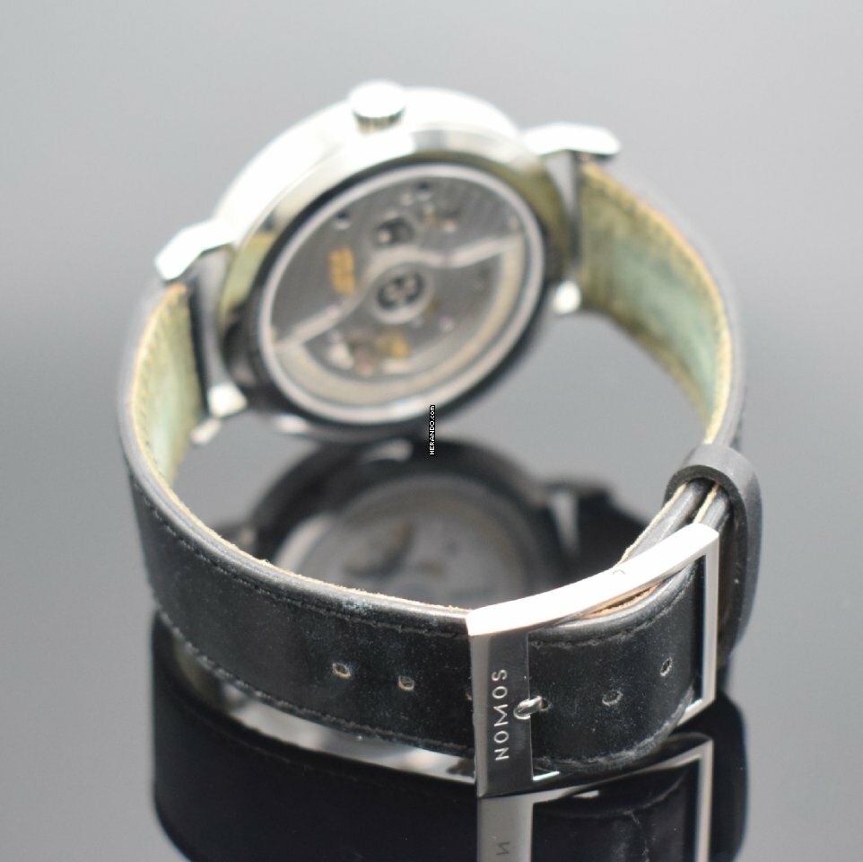 watches-313921-26821503-6yrq1v04pplll1xt5oamq2nv-ExtraLarge.jpg