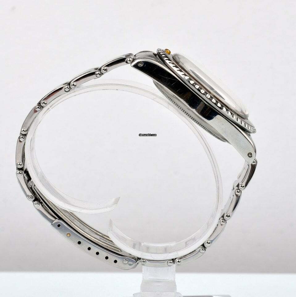 watches-314621-26966070-b7s5h9v8gn20faqj9jfcege6-ExtraLarge.jpg