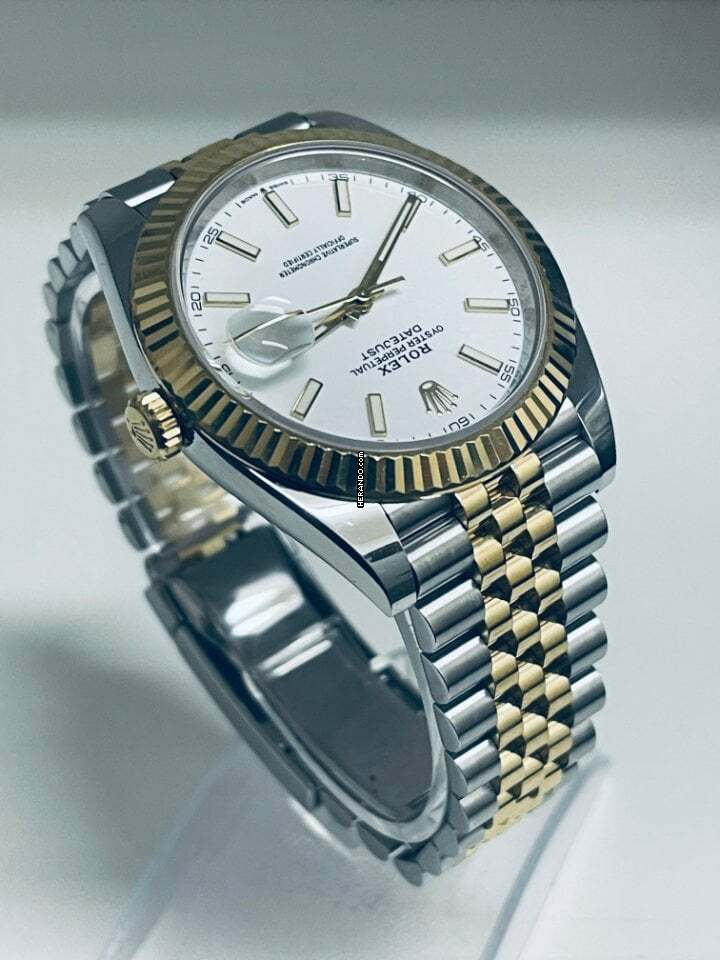 watches-314886-26989432-a8g1thap6h28wfvlbocw077e-ExtraLarge.jpg